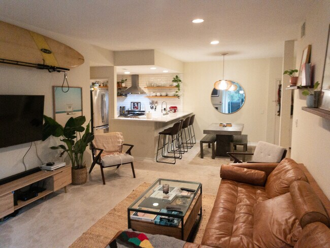 Bar/Kitchen - 8500 Falmouth Ave