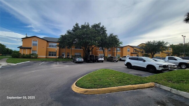 Building Photo - 5785 Gatlin Ave
