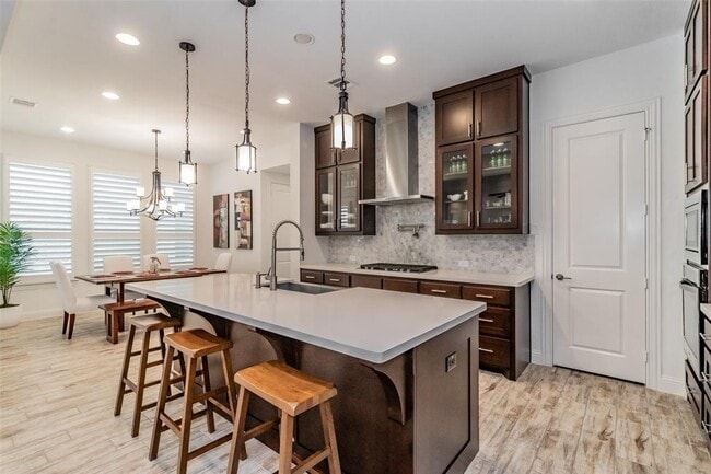 Building Photo - 8047 Sunflower Ln