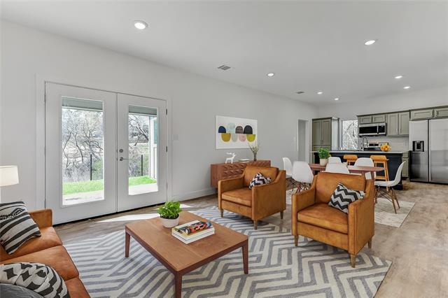 Foto principal - 3260 W Crawford St