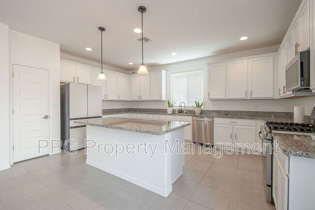 Foto del edificio - 14118 W Hackamore Dr