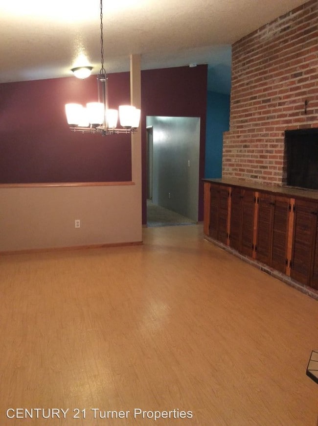 Foto del edificio - 9695 SW River Rd