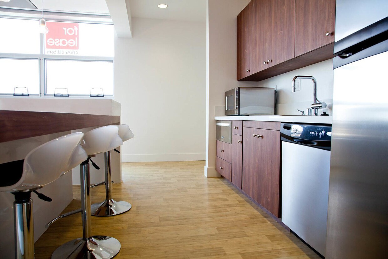 Foto principal - Fourth and U