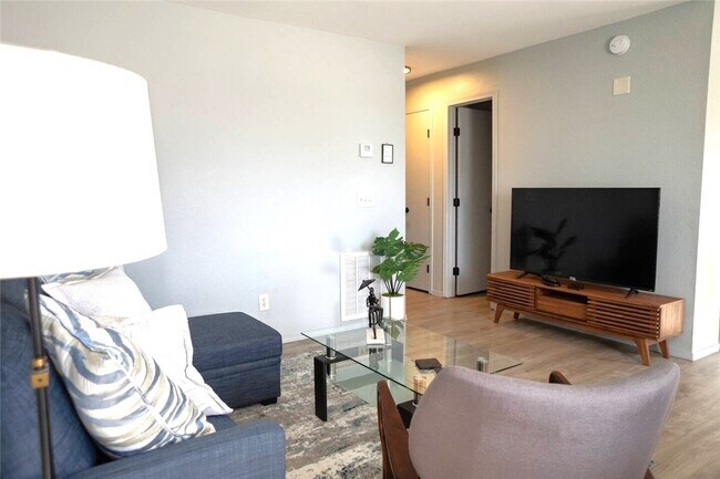 Foto del edificio - 502 SE B St