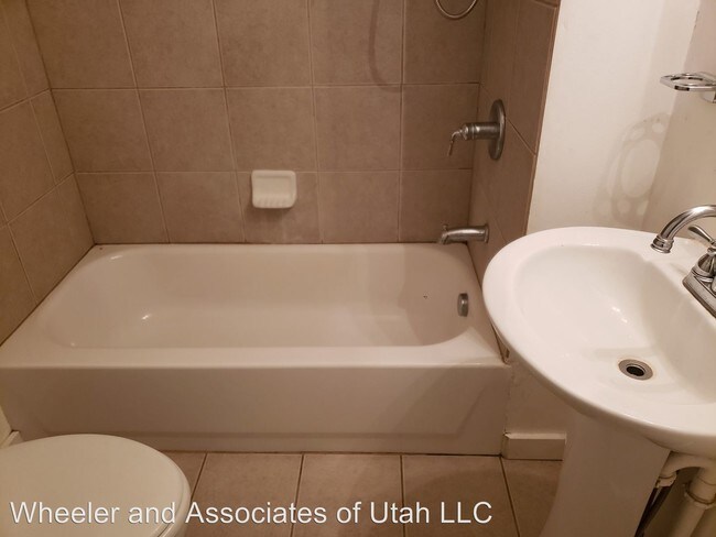 Foto del edificio - 2 br, 1 bath House - 1071 Sullivan Rd.