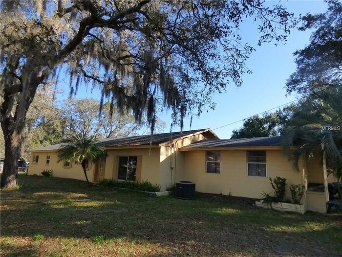 Foto principal - 7805 Albania Ave