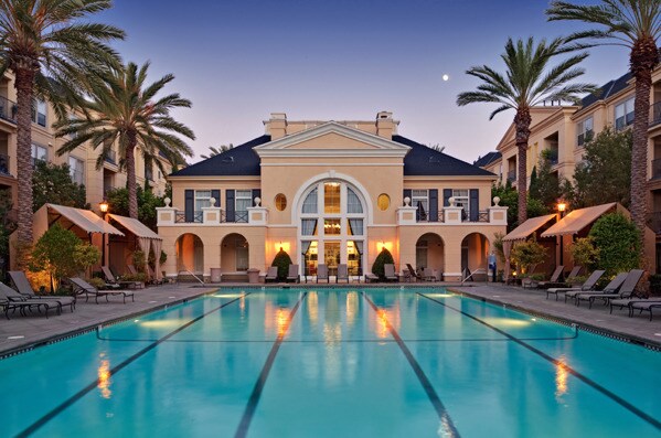 Clubhouse Pool - 2264 Watermarke Pl