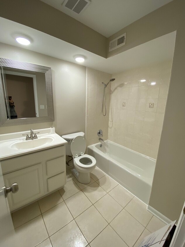 Foto principal - 1332 Culpepper Dr