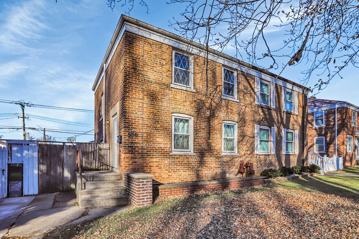 Primary Photo - 5156 W 63rd Pl