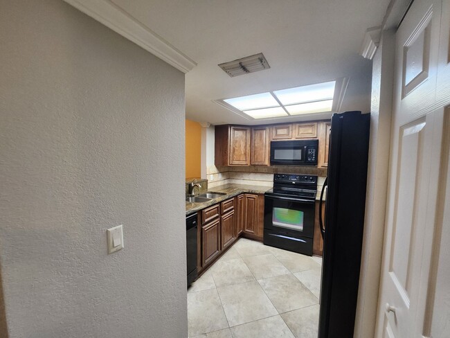 Foto del edificio - Great 2 BD / 2 BA Home in Whispering Pines!!!