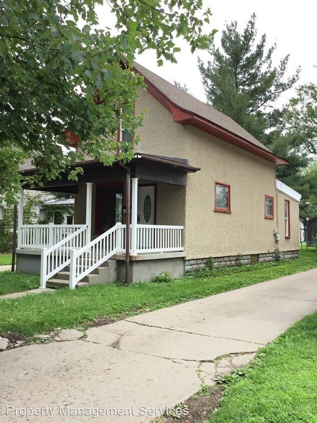 Primary Photo - 3 br, 1 bath House - 618 S 8th St