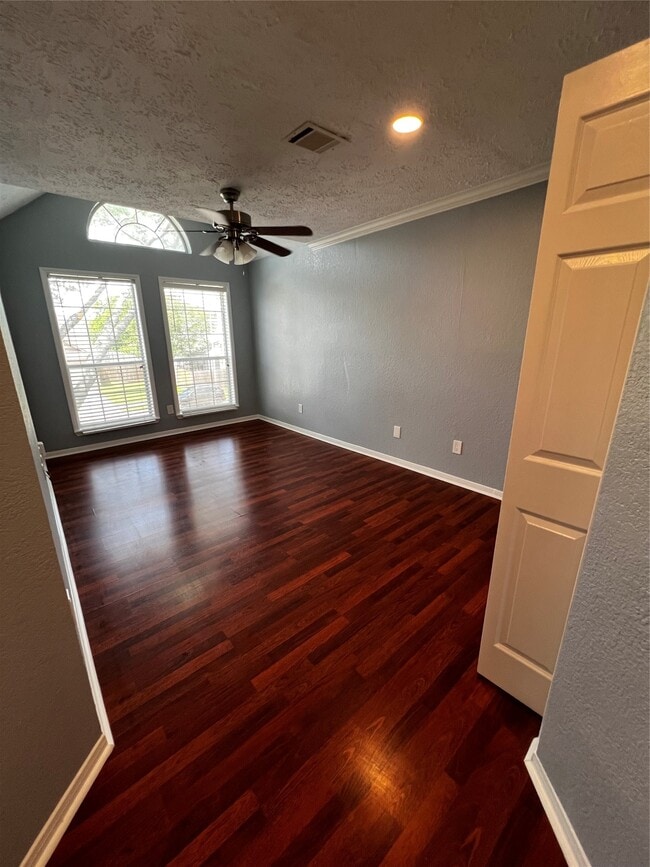 Building Photo - 7719 Valera Ln