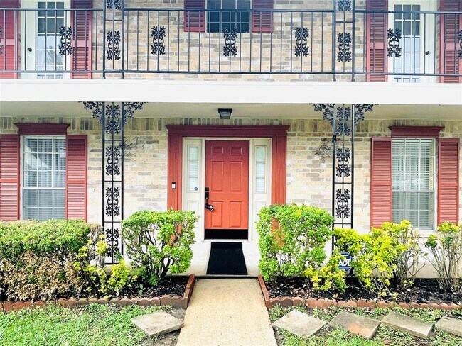 Foto del edificio - 605 Lochnell Dr