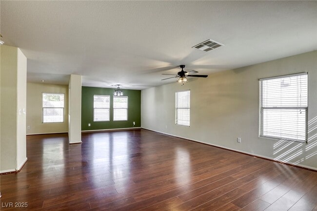 Foto del edificio - 8629 Apiary Wind St