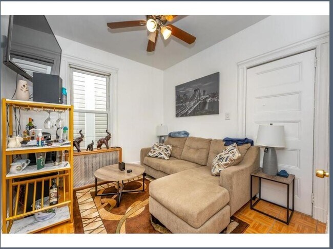 Foto del edificio - 547 57th St