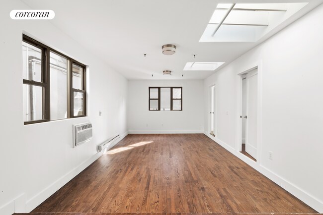 Foto del edificio - 156 N 4th St