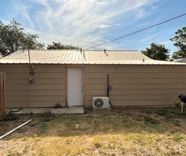 Building Photo - 3702 Avenue R