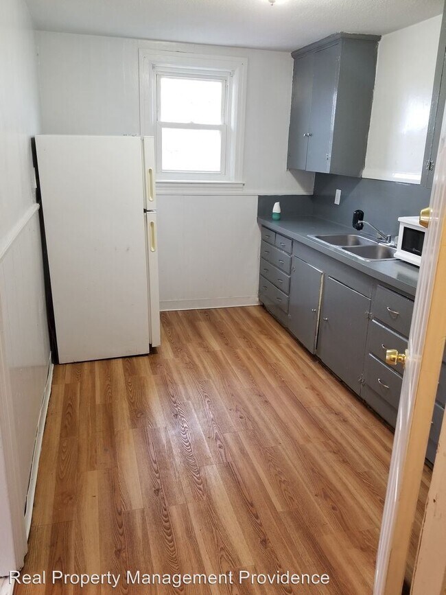 Building Photo - 171 Garden St