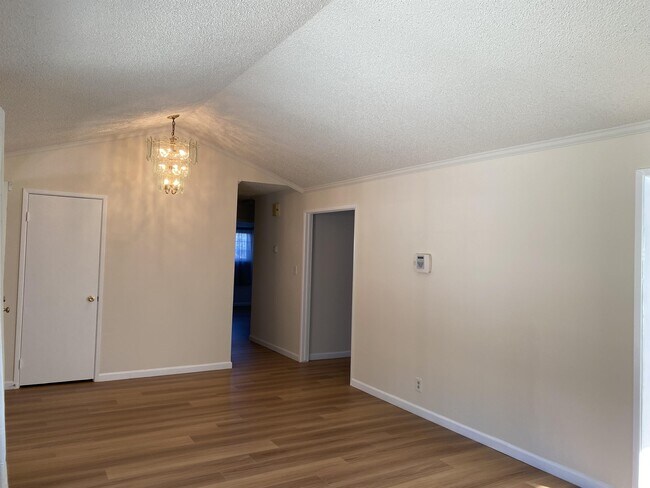 Building Photo - 3131 Avis Way