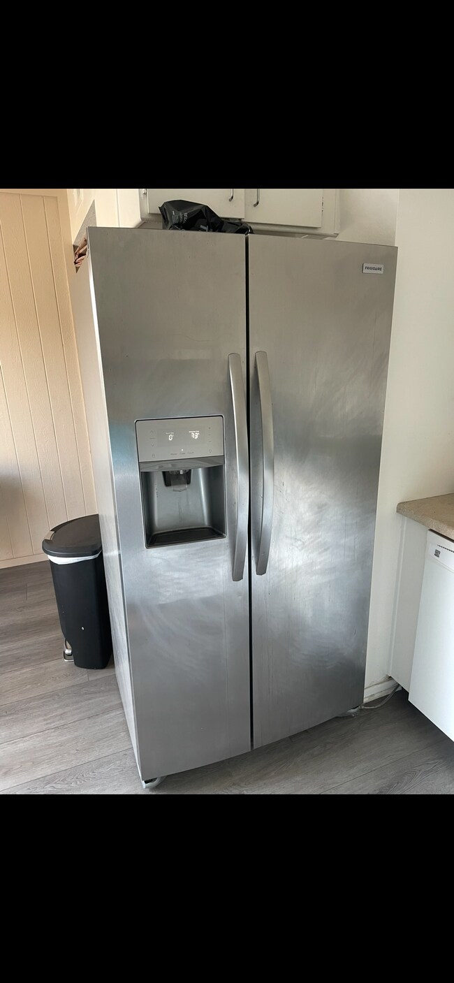 Foto del edificio - 4702 Madrid Way