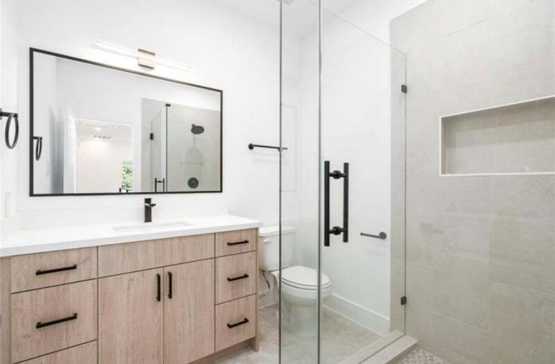 Foto del edificio - 4601 White Rock St