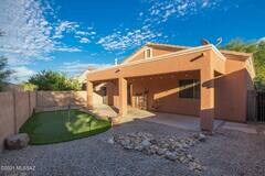 Foto del edificio - 2215 E Stone Stable Dr