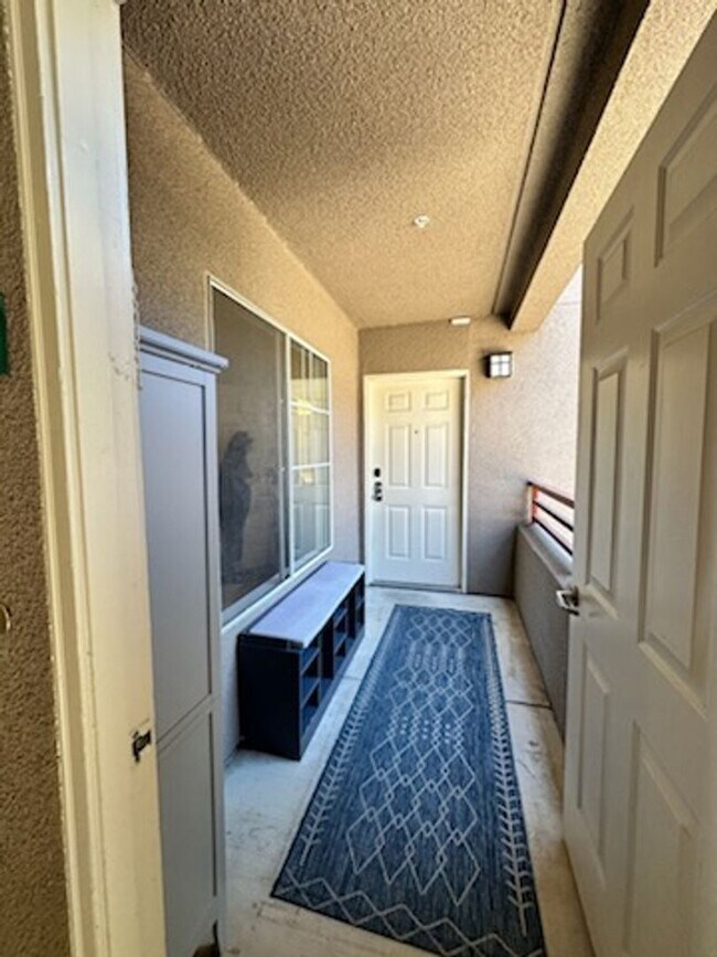 Building Photo - Spacious 2-Bedroom, 2-Bath Condo with Loft...