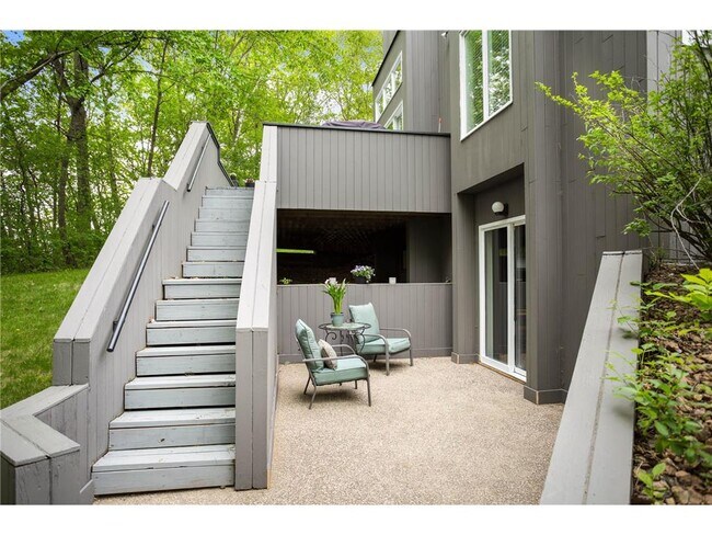Foto del edificio - 2925 Minnehaha Curve
