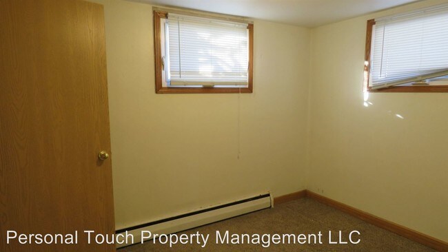 Foto del edificio - 2706 8th St N