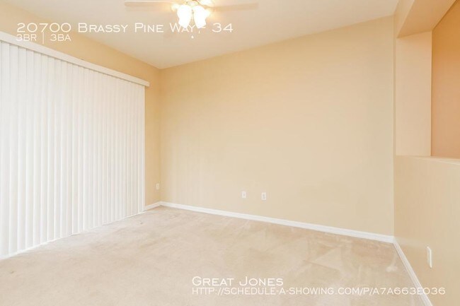 Building Photo - GREAT 3/2.5 TOWNHOME IN COPPER OAKS!!!