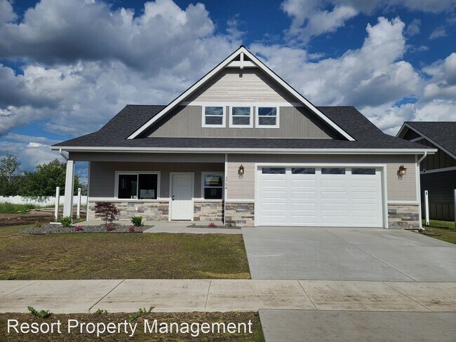 Foto del edificio - 4 br, 2.5 bath House - 3754 N Mashie Rd
