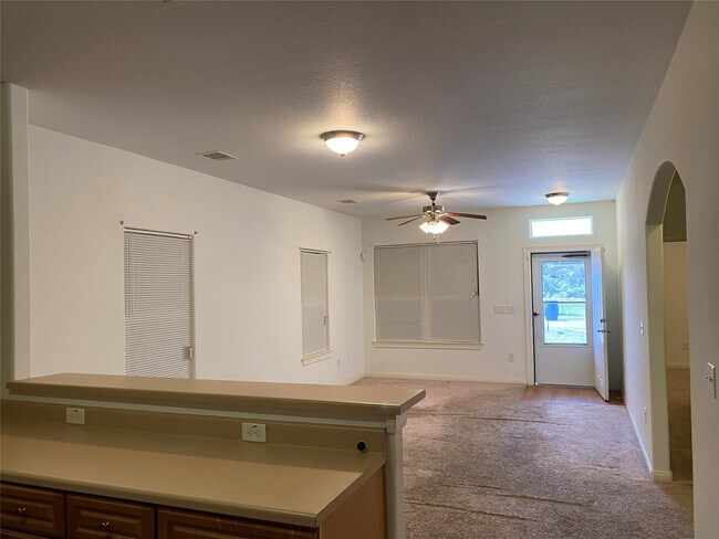 Foto del edificio - 6706 Woodrow St
