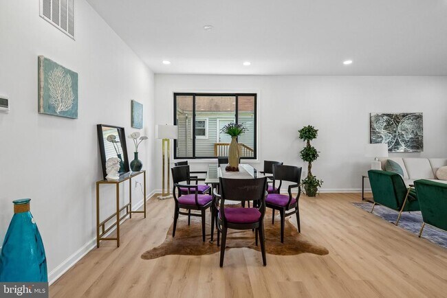 Foto del edificio - 3108 Adams St NE
