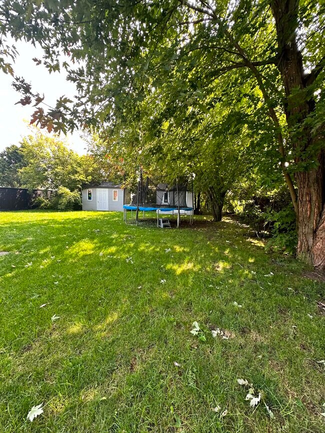 Photo du bâtiment - 3859 Rue Émile