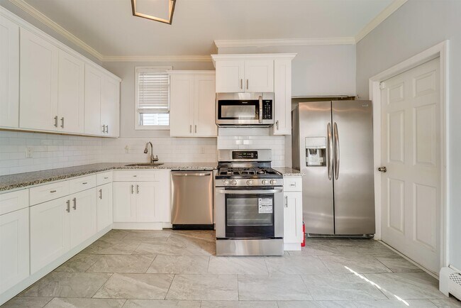 Foto del edificio - 24 Pamrapo Ave