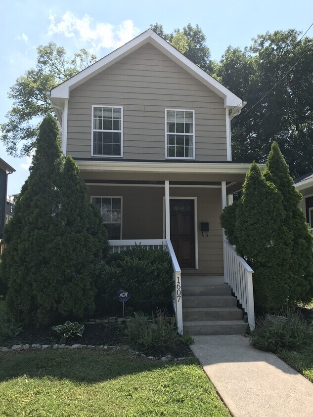 Historic Germantown Living - Historic Germantown Living