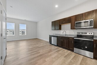 Flat 102 - The Ave