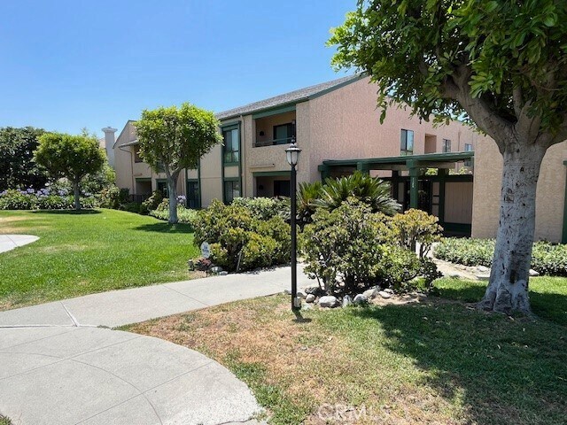 Primary Photo - 1126 Fairview Ave
