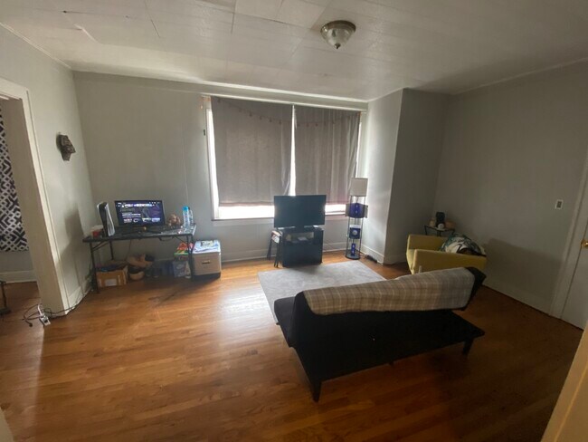 Foto del edificio - 323 White St
