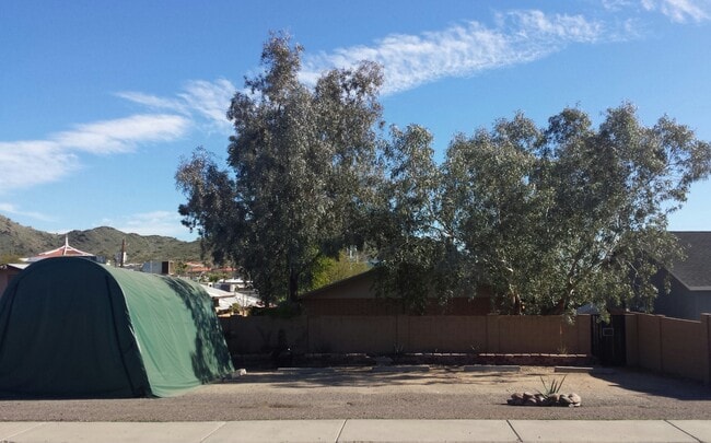 Foto del edificio - 13223 N 20th St