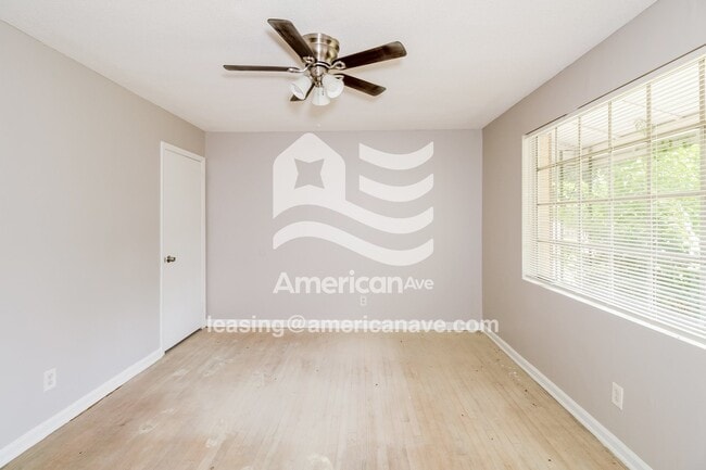 Foto del edificio - 17 Swan Ct