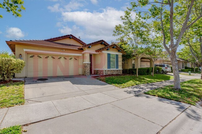 Building Photo - 5044 Kokomo Dr
