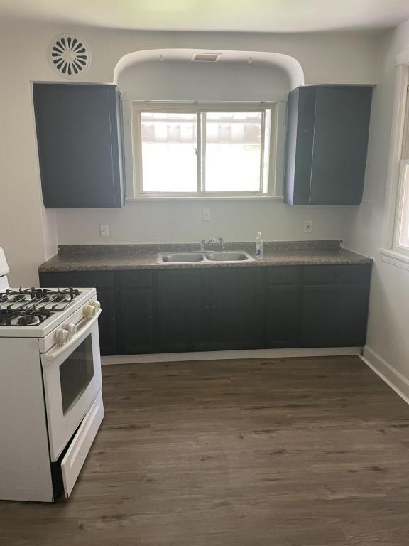 Foto del edificio - 14 Auriles St