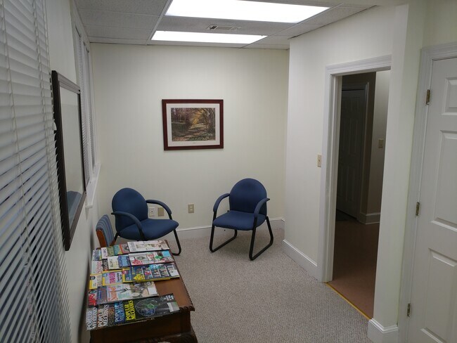 Office - 1317 3rd St SW