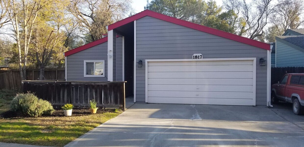 Primary Photo - 3 br, 2 bath House - 1817 Renoir Avenue