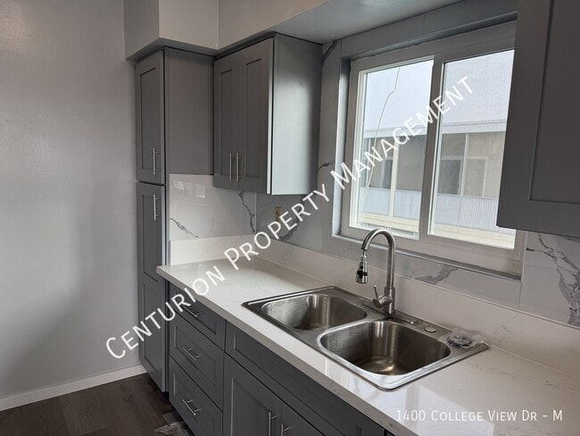 Photo - 1400 College View Dr-M Apartment