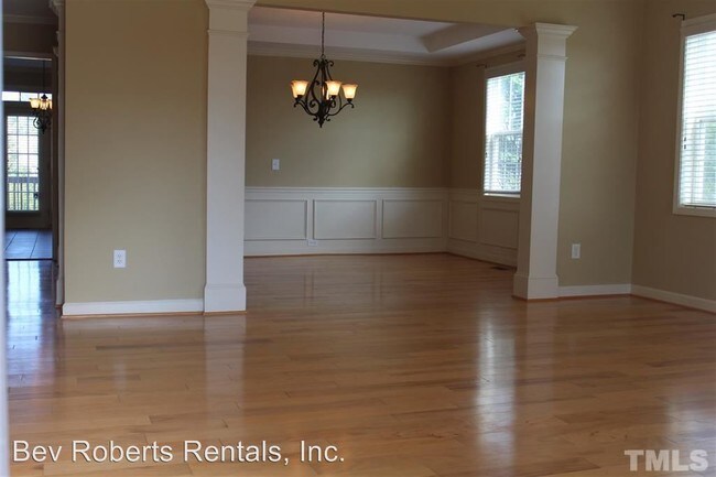 Building Photo - 6 br, 4 bath House - 4811 Homeplace Drive