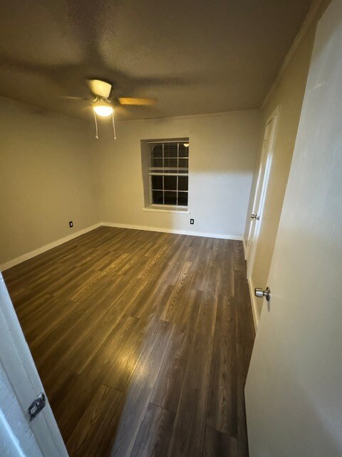 Foto del edificio - 4208 Lake Rd