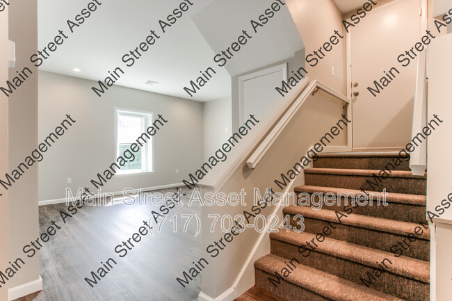 Foto del edificio - 104 S Front St