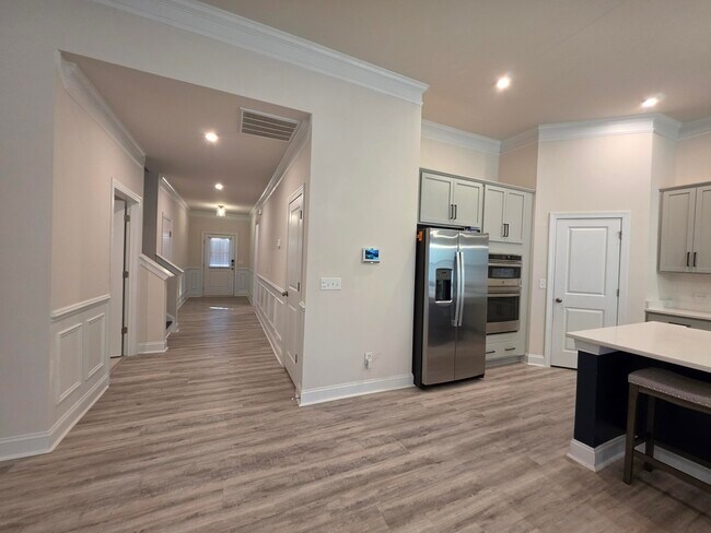Foto del edificio - 3360 Rustic Dr